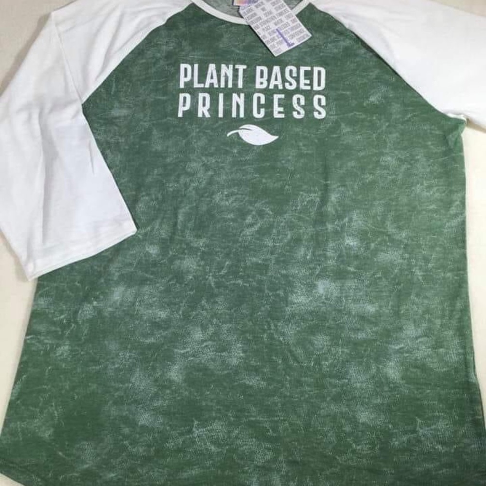 Lularoe Randy T - Picture 2 of 3